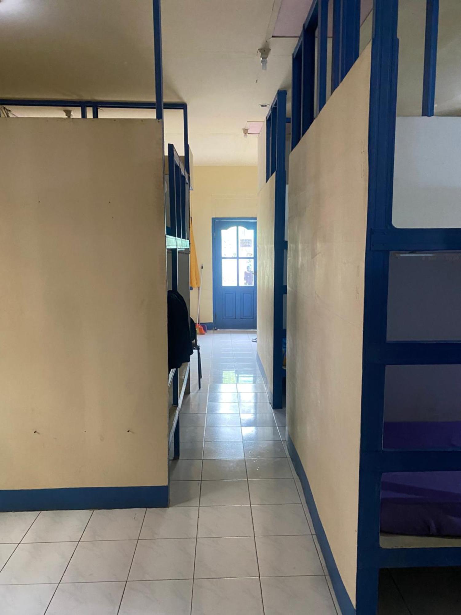 Cempaka Hostel Labuan Bajo Extérieur photo